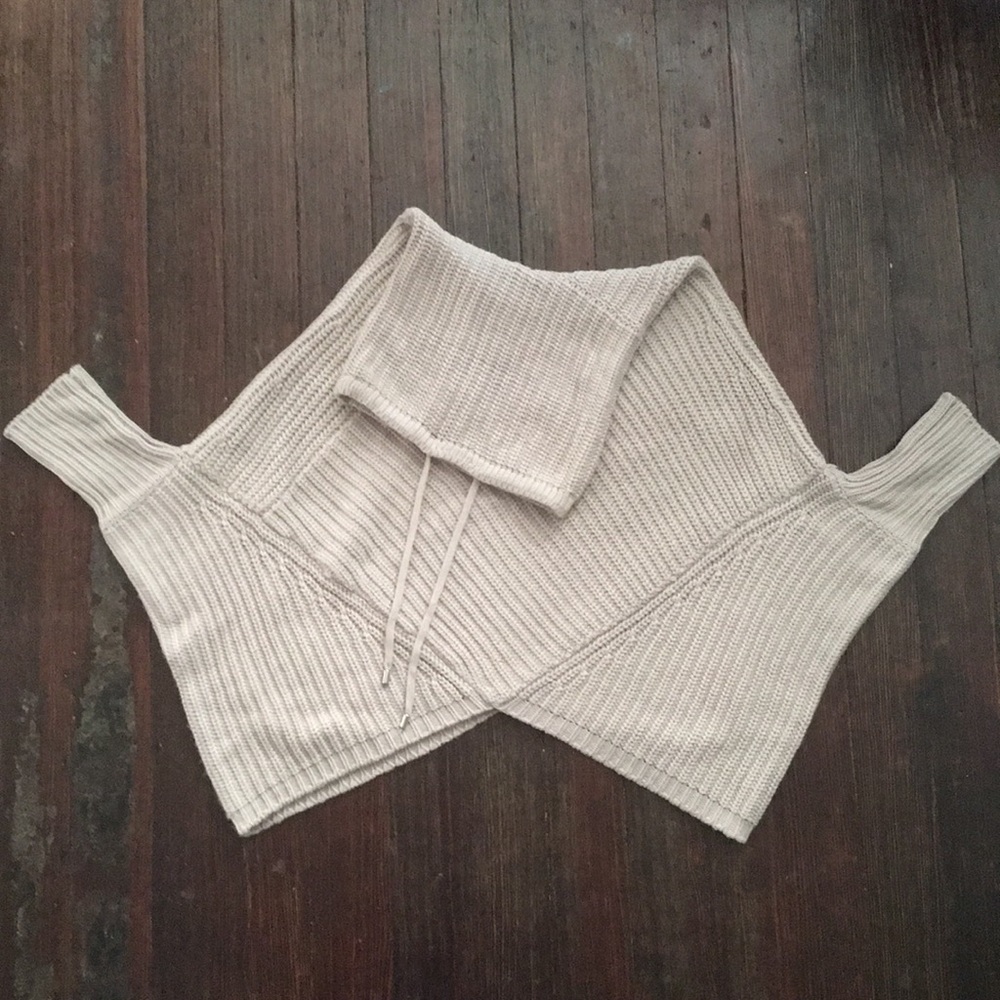 Creamy Rose turtleneck sweater